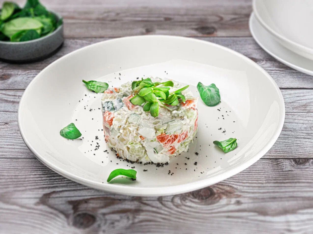 Оливье со слабосоленой семгой